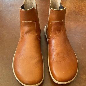 Vivo Barefoot Women's Chelsea Boot Size 40